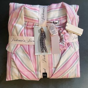 NWT Victoria’s Secret Flannel PJ Set